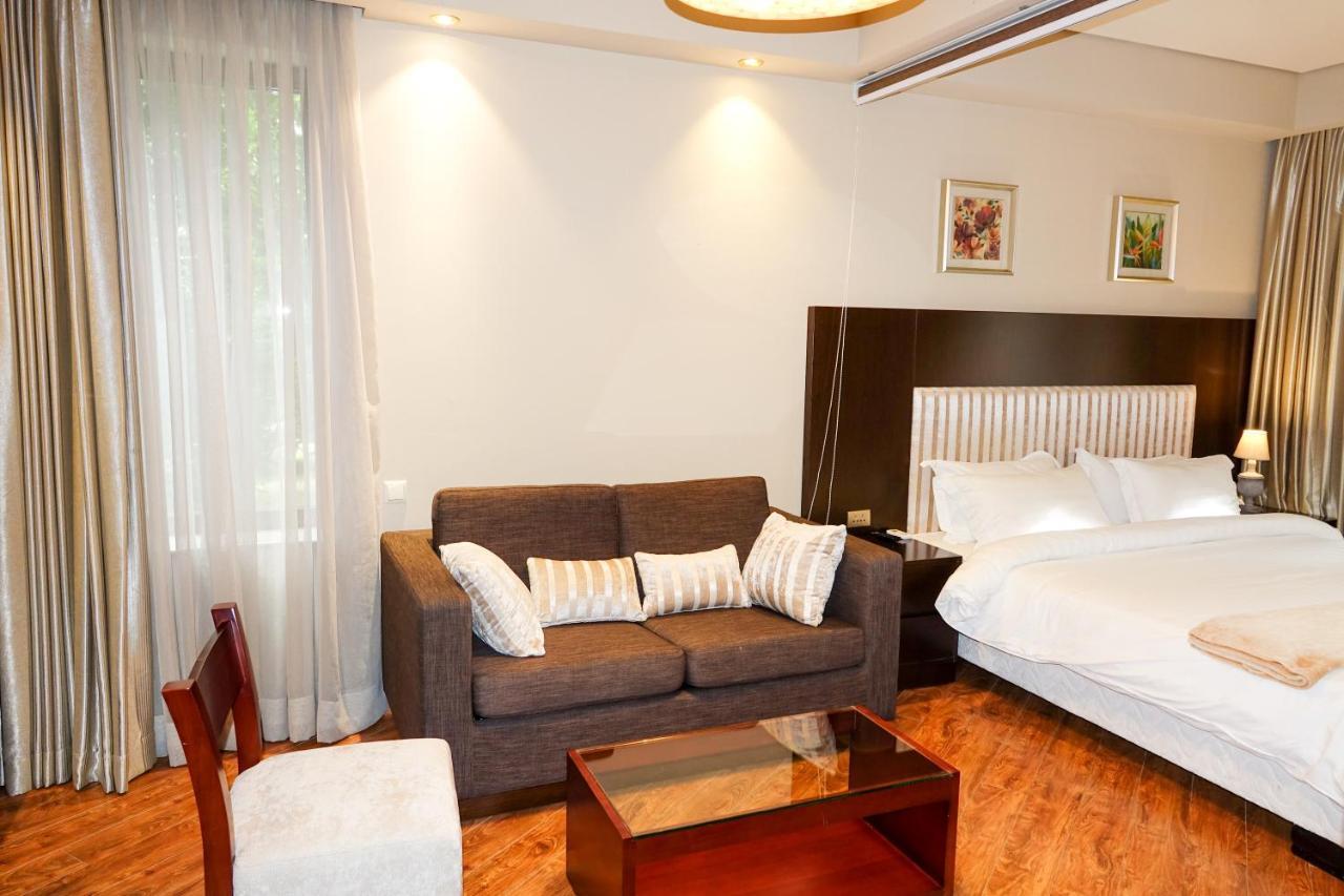 חאקבי Luxury Dreamland Oasis Apartments מראה חיצוני תמונה