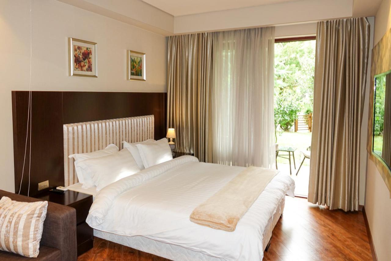 חאקבי Luxury Dreamland Oasis Apartments מראה חיצוני תמונה