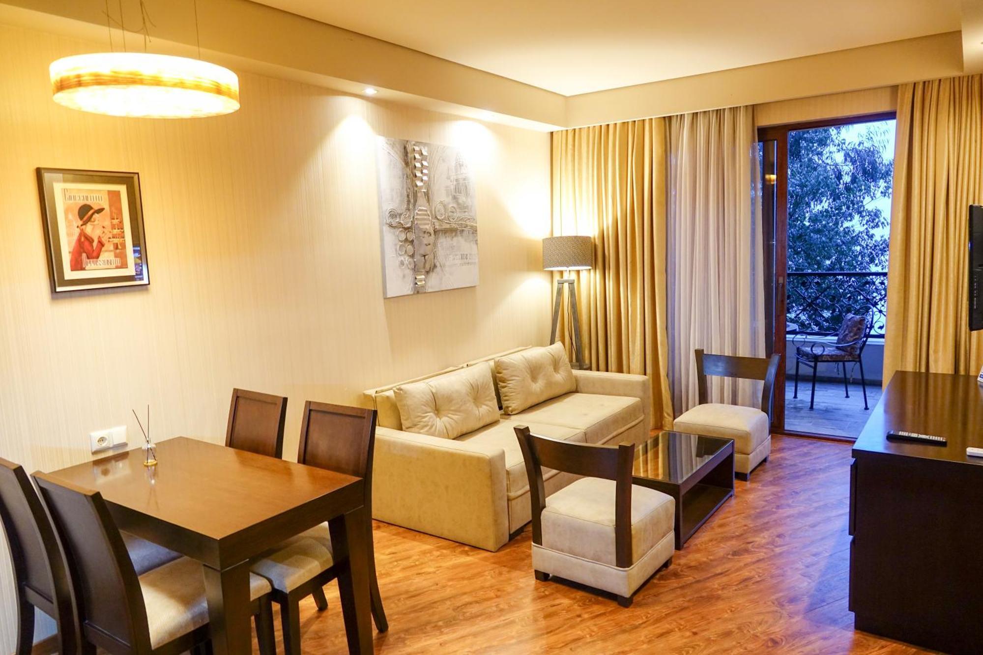 חאקבי Luxury Dreamland Oasis Apartments מראה חיצוני תמונה