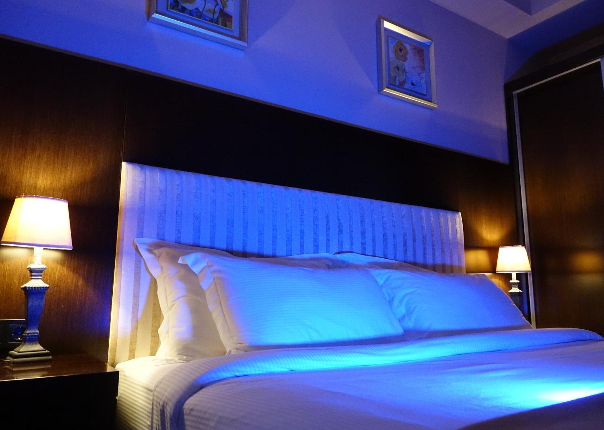 חאקבי Luxury Dreamland Oasis Apartments מראה חיצוני תמונה
