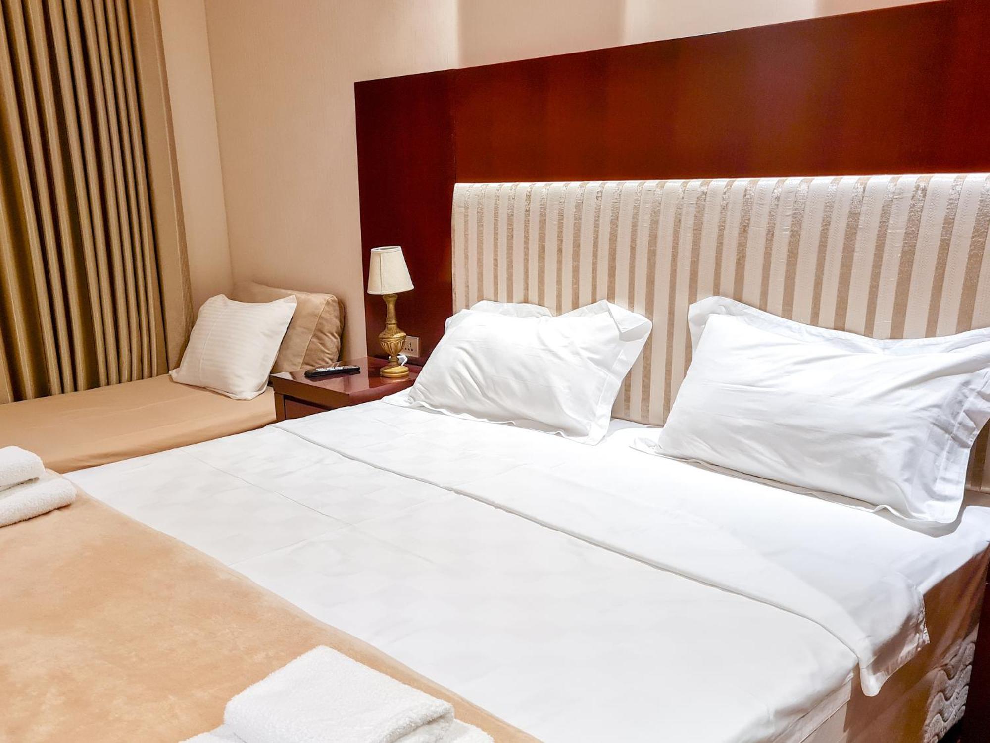 חאקבי Luxury Dreamland Oasis Apartments מראה חיצוני תמונה