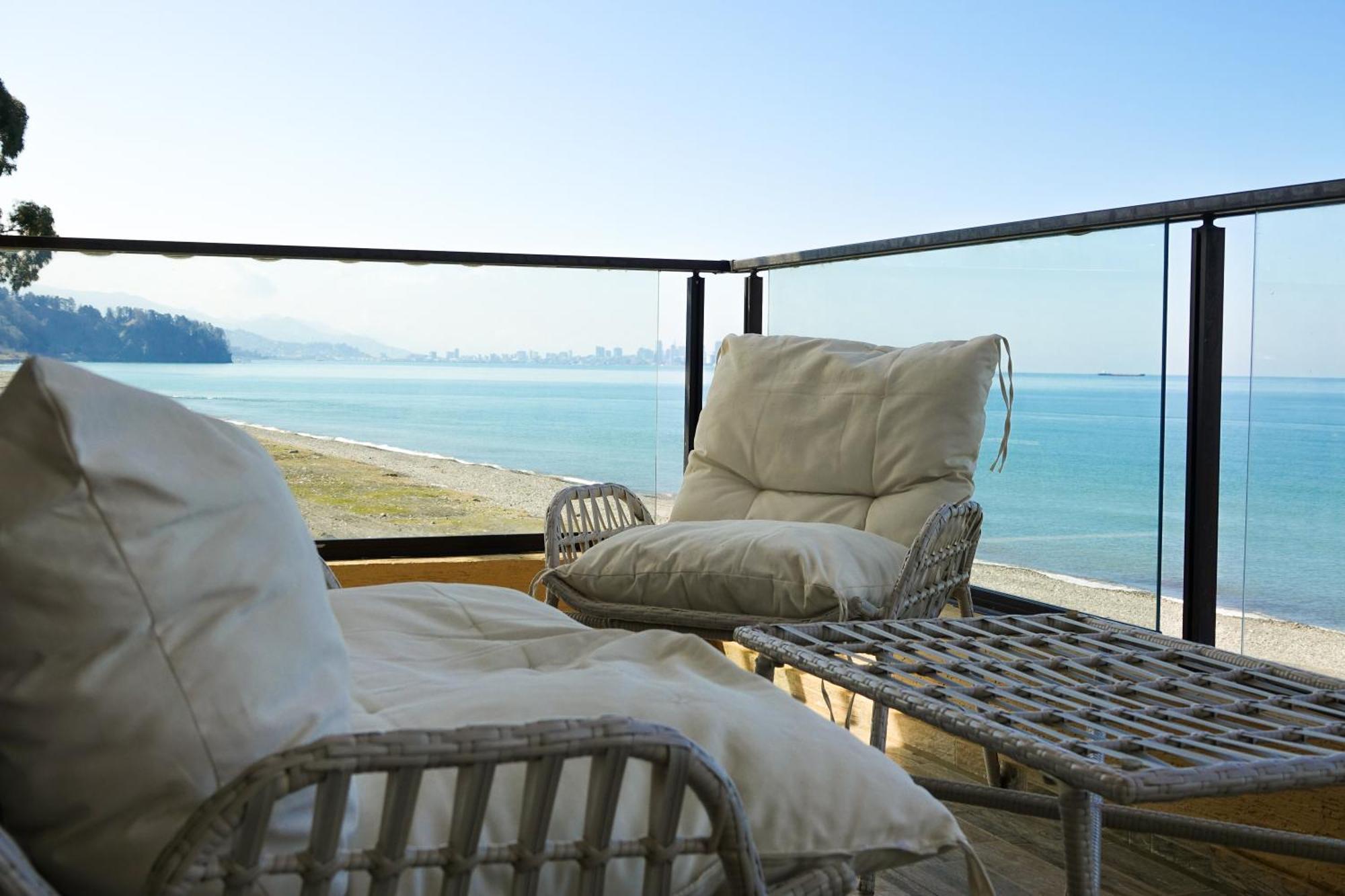 חאקבי Luxury Dreamland Oasis Apartments מראה חיצוני תמונה